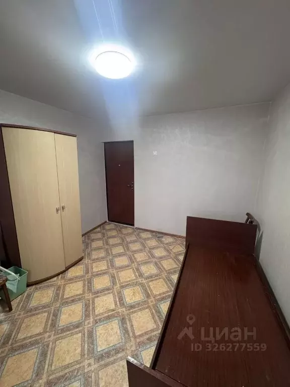 Комната Волгоградская область, Волгоград просп. Столетова, 2 (11.3 м) - Фото 1