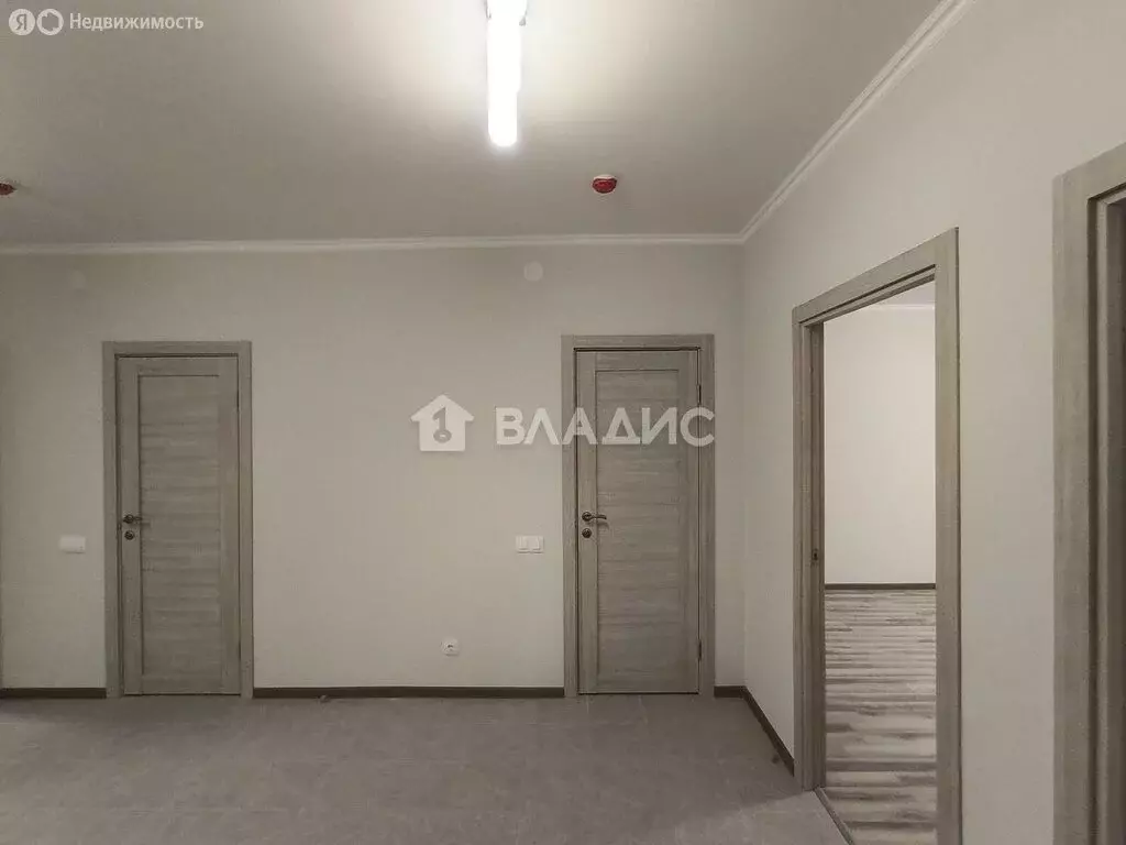 3-комнатная квартира: Москва, улица Обручева, 7 (77.5 м) - Фото 0