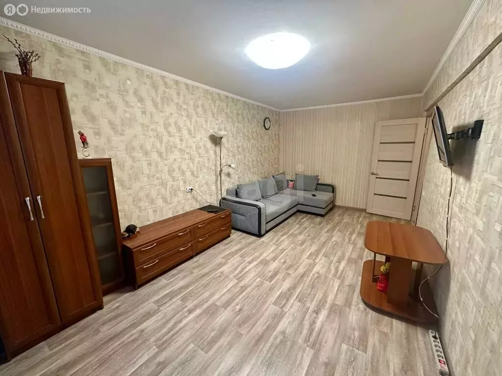 3-комнатная квартира: Ачинск, 3-й микрорайон, 14 (62.9 м) - Фото 2