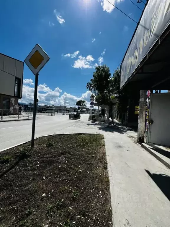 Помещение свободного назначения в Крым, Белогорск ул. Нижнегорская, ... - Фото 0