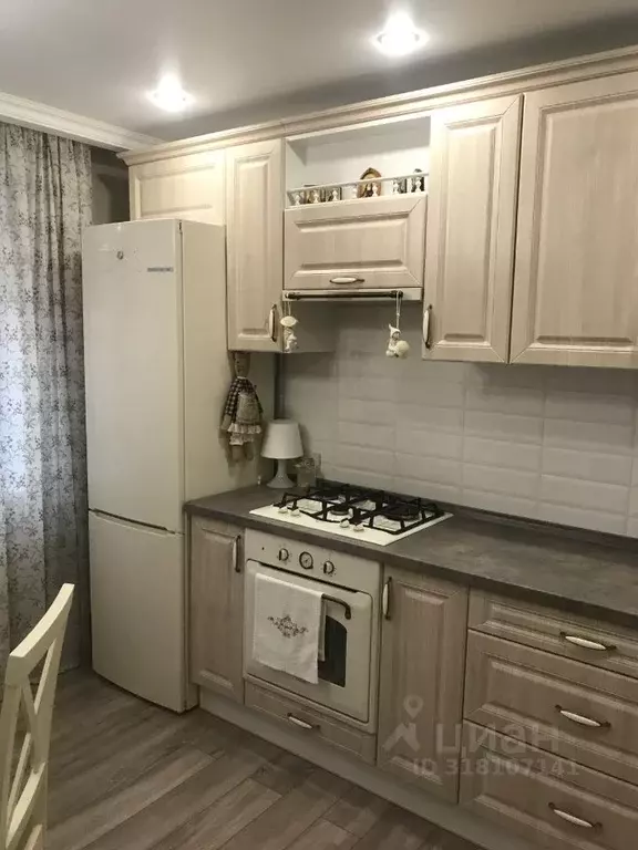 3-к кв. Новгородская область, Великий Новгород Псковская ул., 58 (61.7 ... - Фото 1