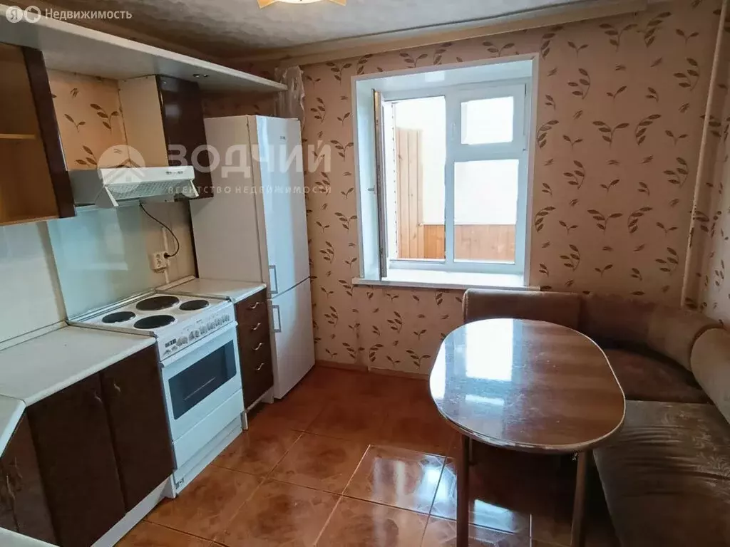 2-комнатная квартира: Чебоксары, Университетская улица, 11 (73.6 м) - Фото 1