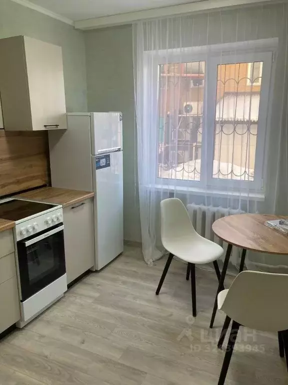 1-к кв. Омская область, Омск Омская ул., 109 (42.0 м) - Фото 2