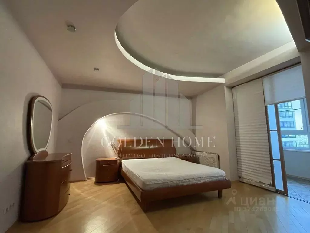 2-к кв. Санкт-Петербург ул. Кораблестроителей, 32К1 (83.0 м) - Фото 1