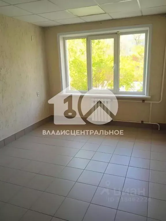 3-к кв. Новосибирская область, Новосибирск ул. Кошурникова, 14 (60.0 ... - Фото 0