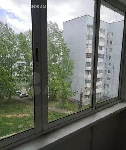 3-комнатная квартира: Усть-Илимск, улица Романтиков, 3 (62.5 м) - Фото 1