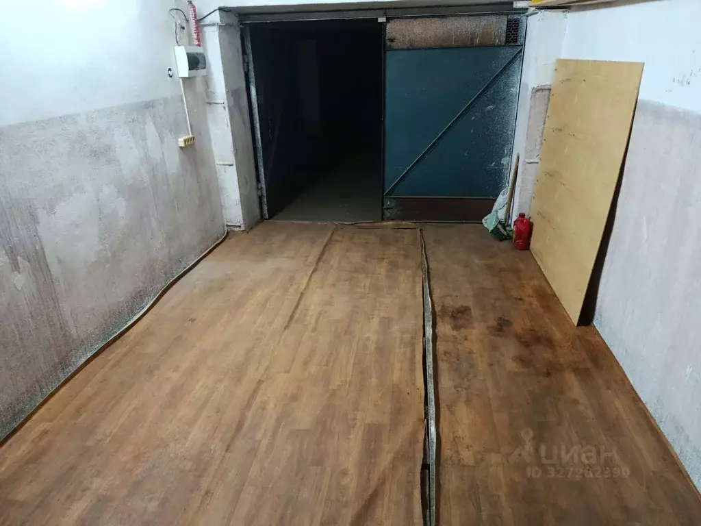 Гараж в Краснодарский край, Краснодар ул. Имени Тургенева, 203/1 (18 ... - Фото 1