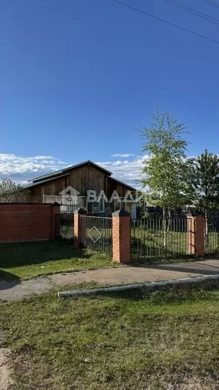 Дом в Бурятия, Кабанский район, с. Сухая Байкальская ул., 51 (122 м) - Фото 0