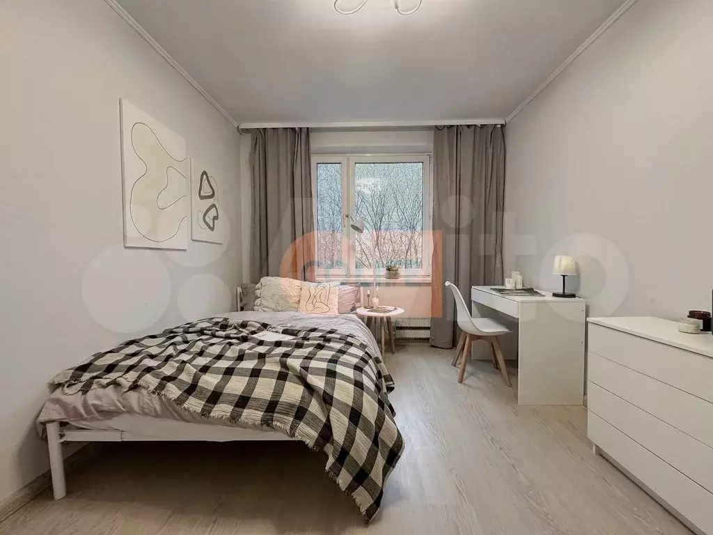 Комната 17 м в 3-к., 5/9 эт. - Фото 0