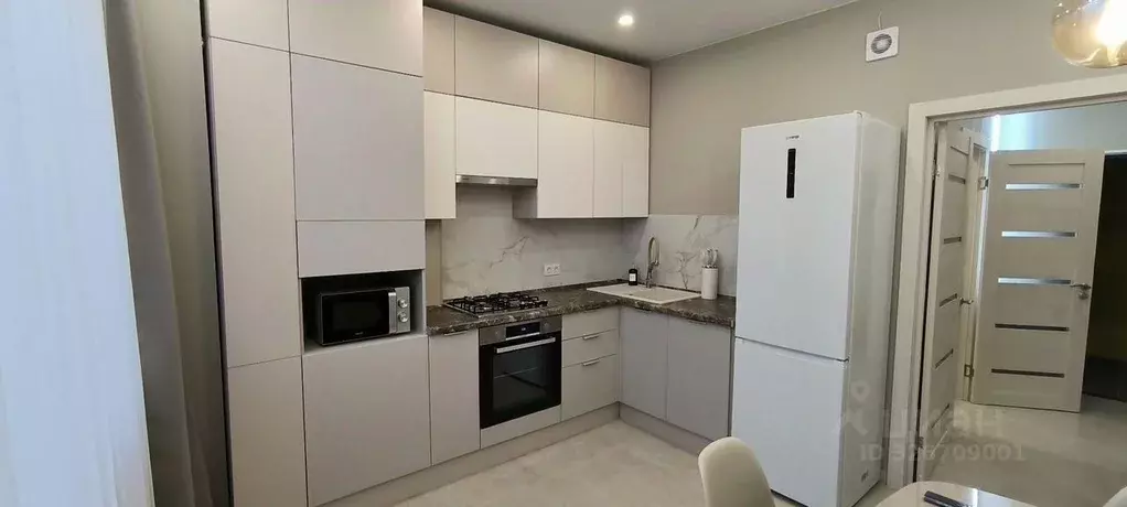 1-к кв. Крым, Симферополь ул. Батурина, 147 (39.0 м) - Фото 1