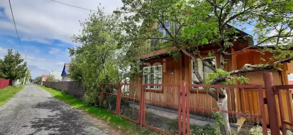 Дом в Тюменская область, Тюмень Якорь садовое товарищество, ул. ... - Фото 0