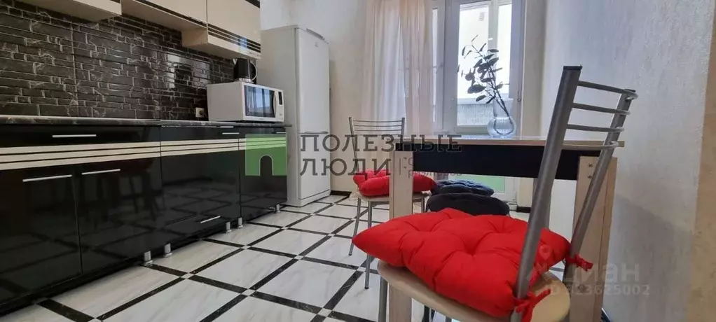 1-к кв. Краснодарский край, Новороссийск Южная ул., 27 (37.4 м) - Фото 1