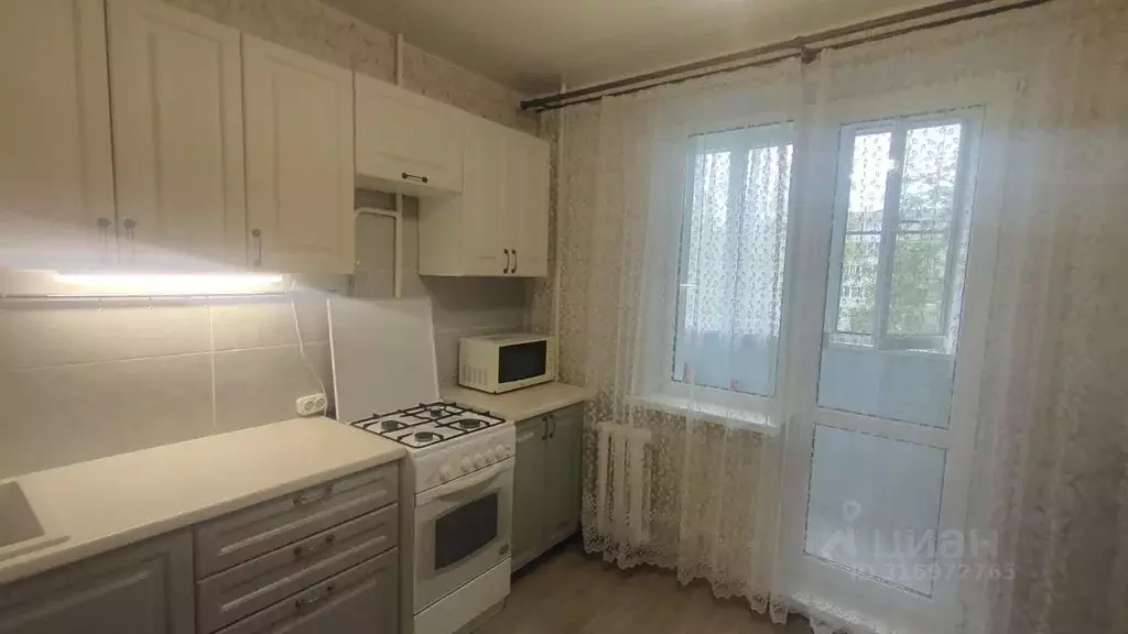 2-к кв. Владимирская область, Владимир Юбилейная ул., 10 (59.8 м) - Фото 0
