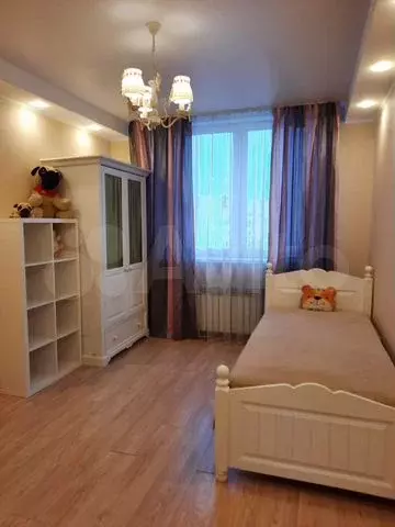 Комната 18 м в 3-к., 9/9 эт. - Фото 0