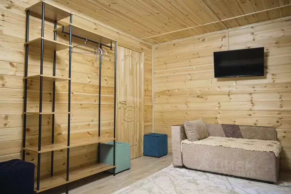 Комната Карачаево-Черкесия, Зеленчукский район, с. Архыз - Фото 1