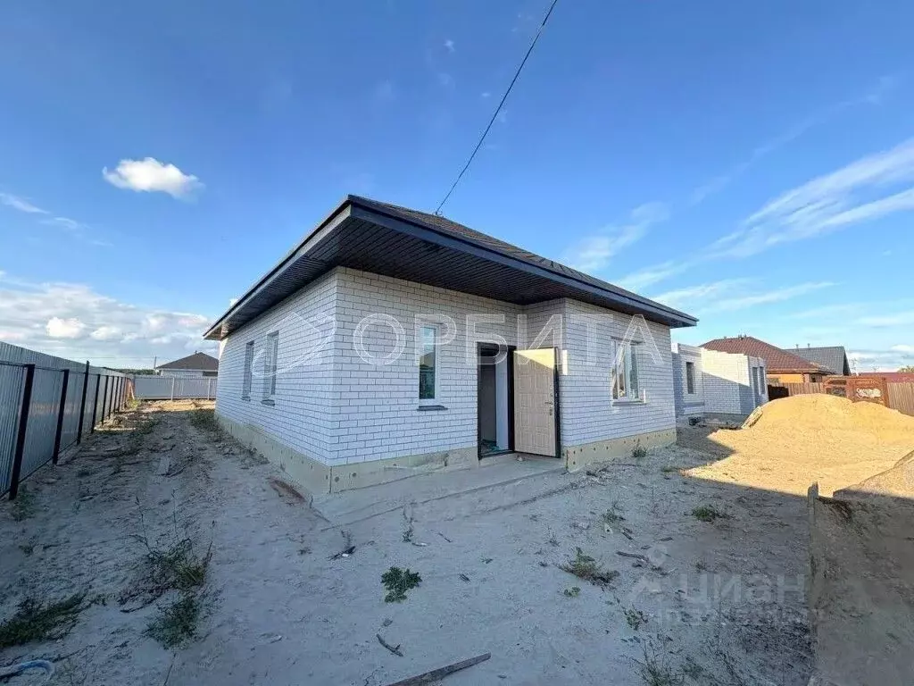 Дом в Тюменская область, Тюменский муниципальный округ, Винзили рп ул. ... - Фото 1