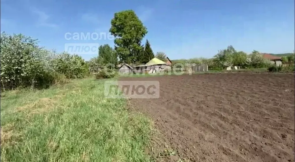 Участок в Башкортостан, Иглинский район, Ивано-Казанский сельсовет, д. ... - Фото 0