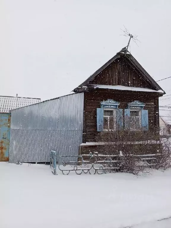 Дом в Саратовская область, Энгельс муниципальное образование, с. ... - Фото 0