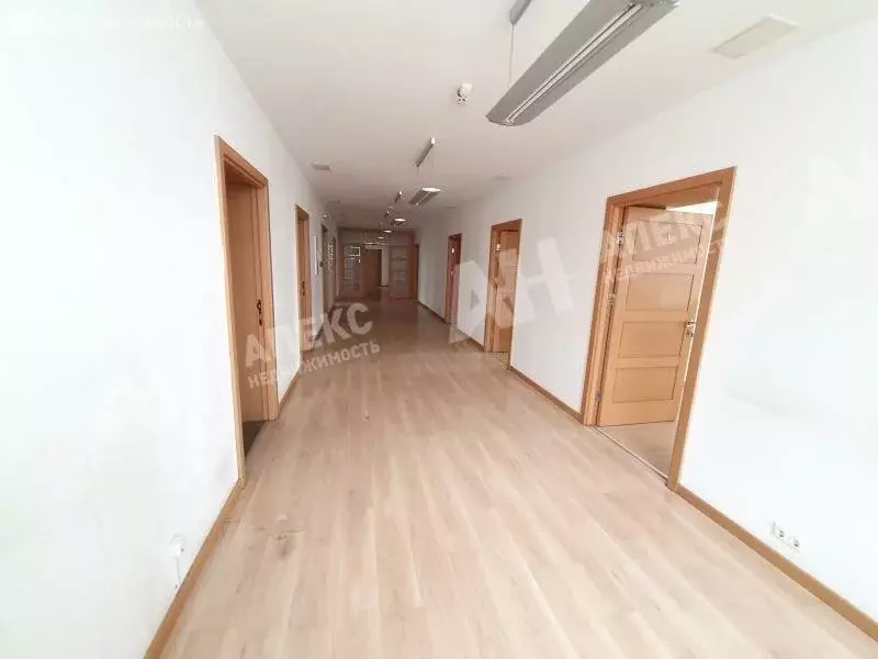 Офис (380 м) - Фото 1