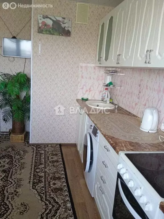 3-комнатная квартира: Иваново, улица Парижской Коммуны, 41 (81.6 м) - Фото 2