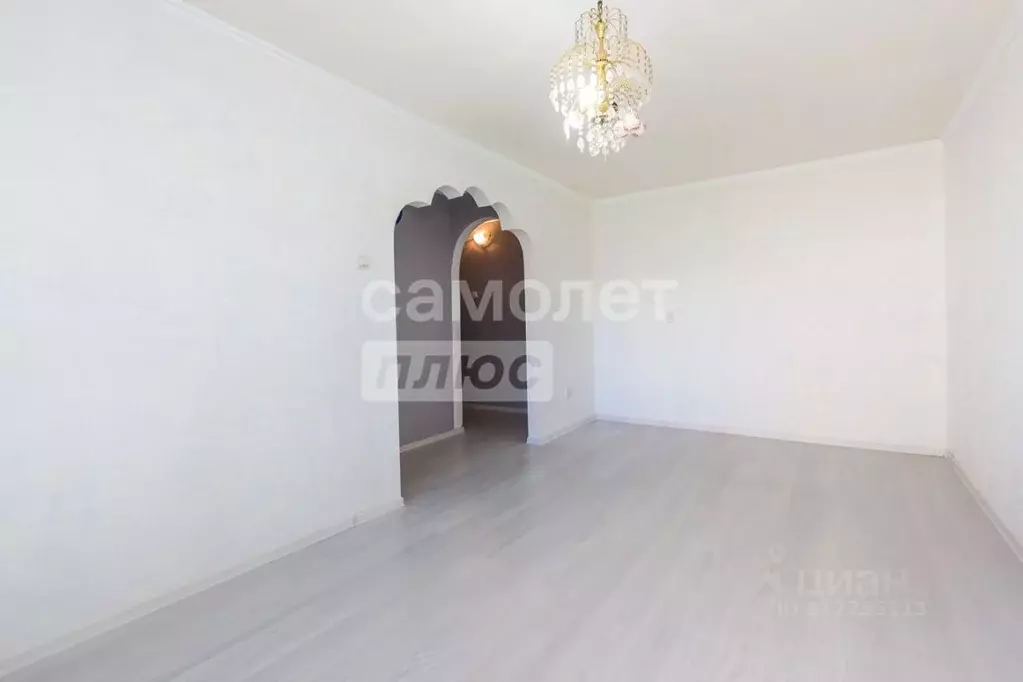 1-к кв. Башкортостан, Уфа ул. Орджоникидзе, 19 (30.3 м) - Фото 0