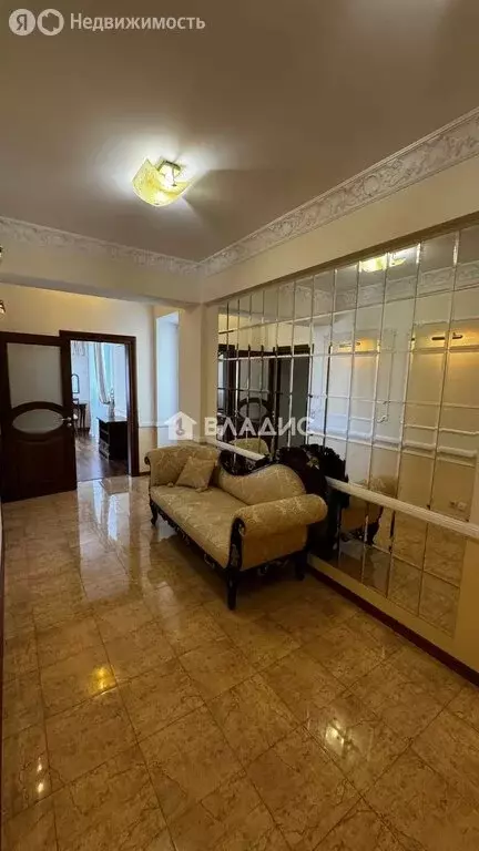 3-комнатная квартира: Иркутск, улица Александра Невского, 2 (133.6 м) - Фото 1