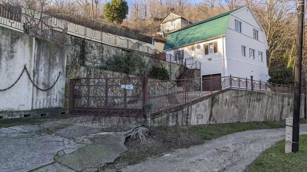 Дом в Краснодарский край, Туапсе Кадошская ул., 6 (220 м) - Фото 0