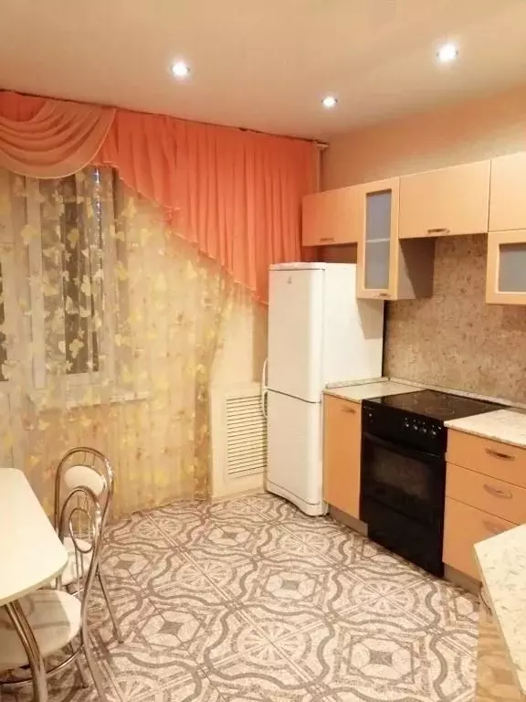 1-к кв. Кировская область, Киров ул. Преображенская, 82/1 (40.0 м) - Фото 1