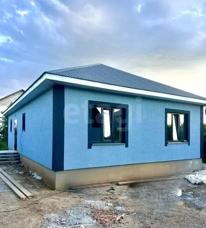 Дом в Оренбургская область, Оренбургский район, Весенний сельсовет, ... - Фото 1