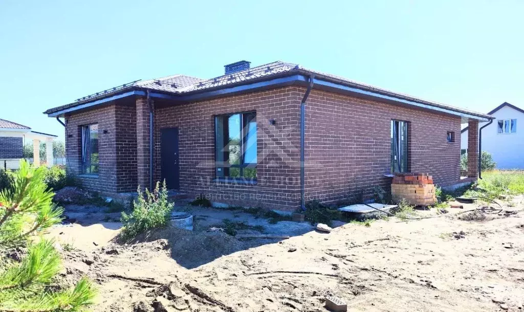 Дом в Татарстан, Лаишевский район, Столбищенское с/пос, с. Столбище ... - Фото 1