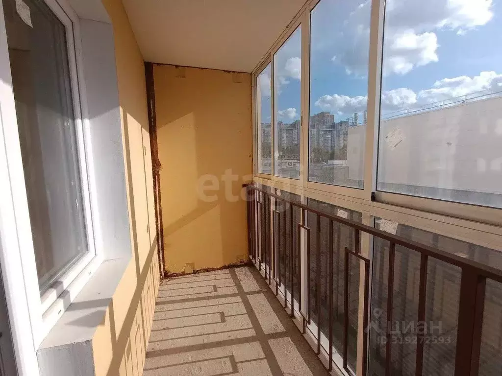 2-к кв. Воронежская область, Воронеж ул. Шишкова, 72/1 (58.8 м) - Фото 0
