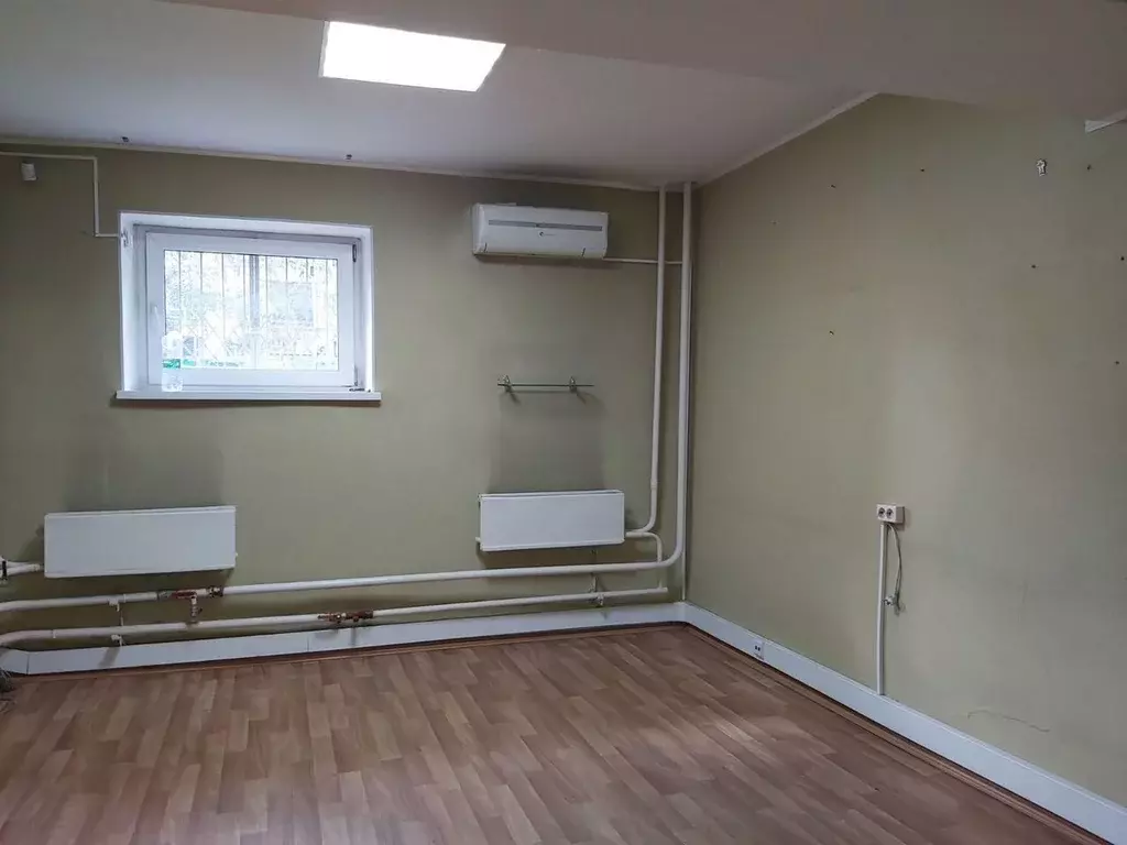 Офис в Свердловская область, Екатеринбург ул. Луначарского, 57 (15 м) - Фото 1