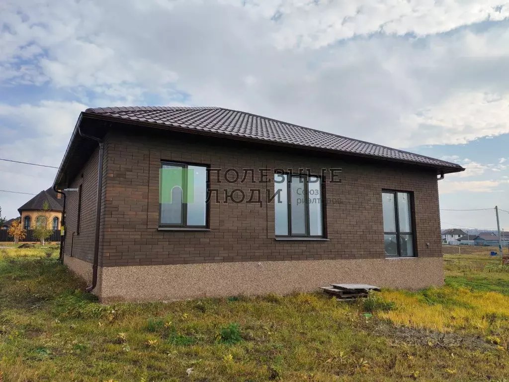 Дом в Белгородская область, Белгородский район, Беловское с/пос, с. ... - Фото 2