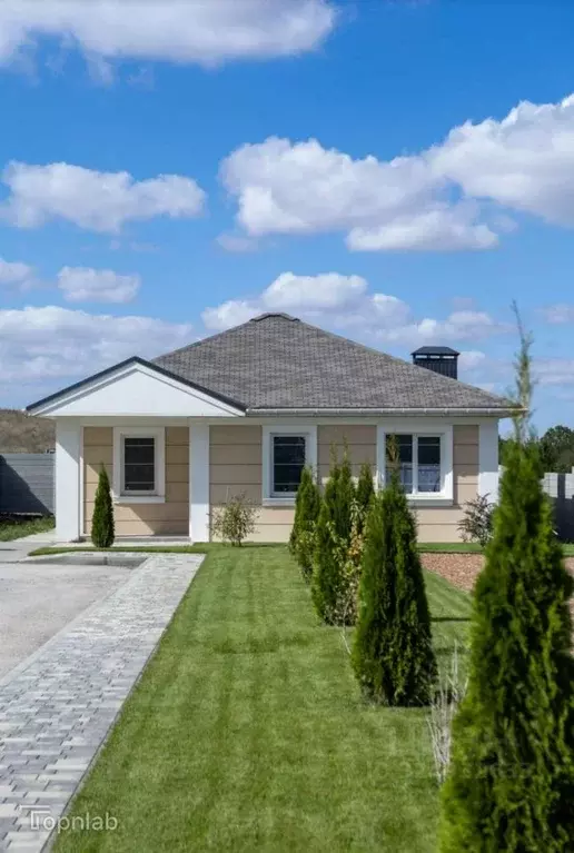 Дом в Крым, Симферопольский район, Трудовское с/пос, с. Строгоновка  ... - Фото 1