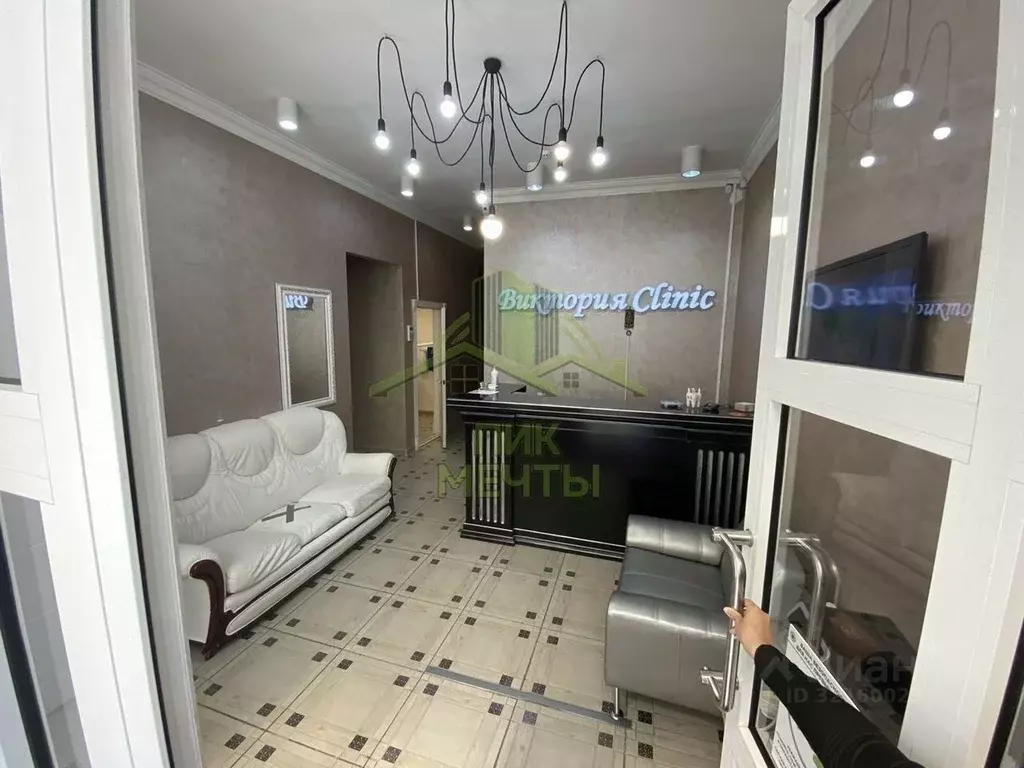 Помещение свободного назначения в Бурятия, с. Бичура ул. Ленина, 63 ... - Фото 1