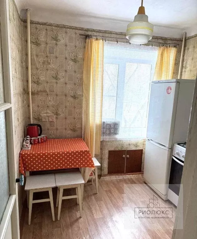 2-к кв. Челябинская область, Копейск пос. Октябрьский, ул. Молодежная, ... - Фото 1