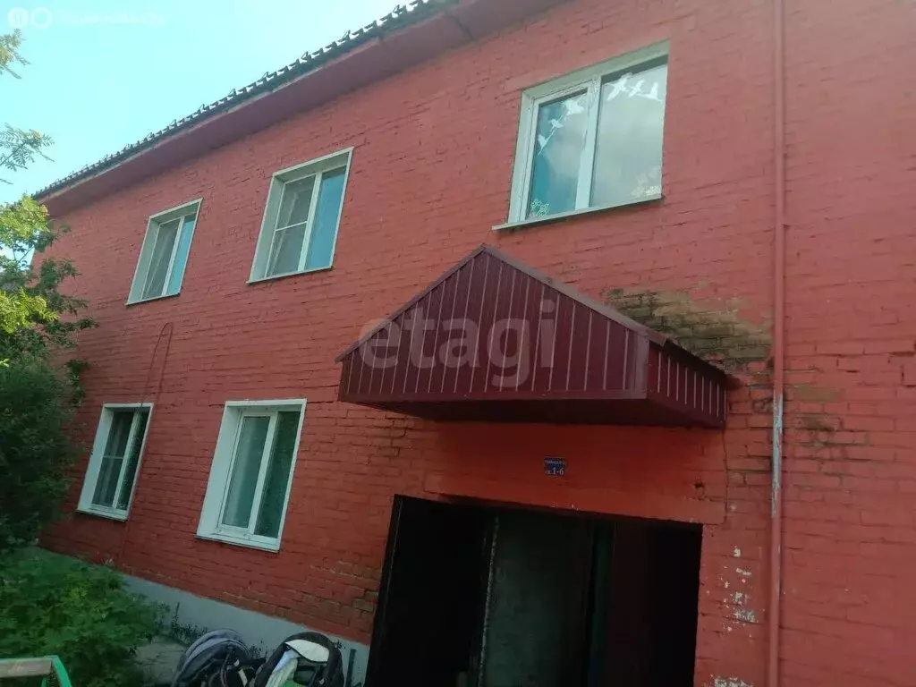 2-комнатная квартира: Ясная Поляна, улица Колпакова, 2 (45 м) - Фото 0