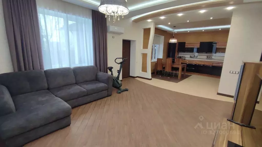 Коттедж в Воронежская область, Воронеж ул. Черенкова (258 м) - Фото 1