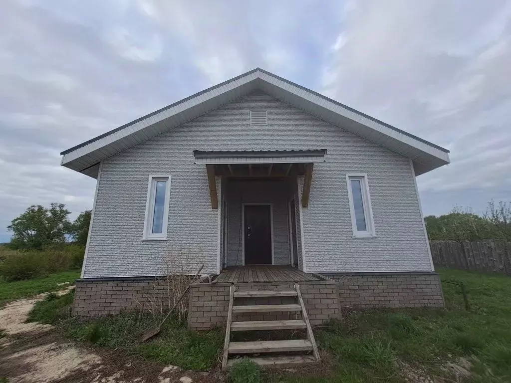 Дом в Нижегородская область, Арзамас городской округ, с. Новый Усад ... - Фото 0