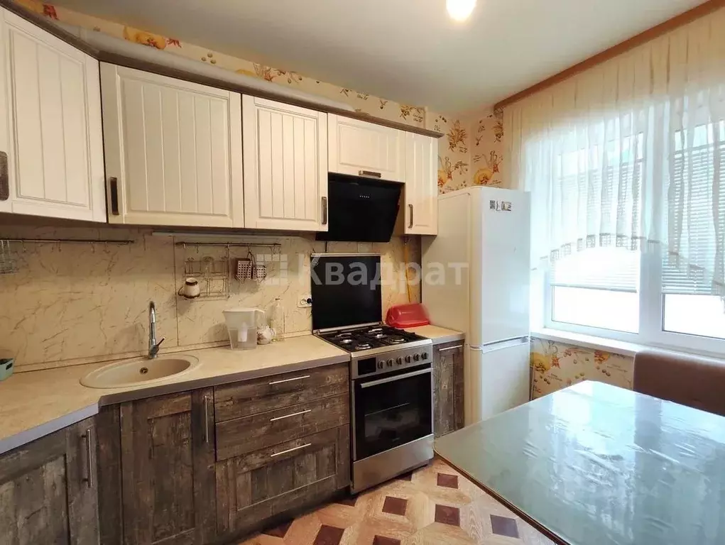 3-к кв. Липецкая область, Липецк ул. Плеханова, 3 (62.8 м) - Фото 2