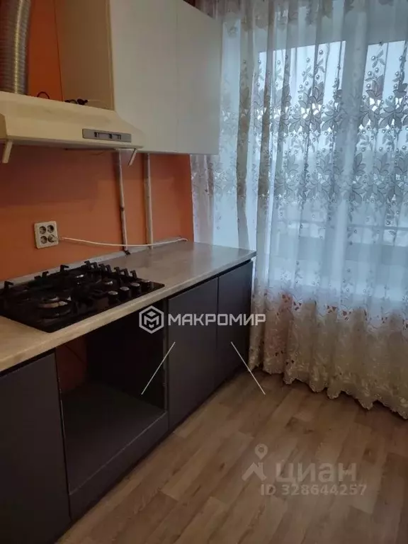 1-к кв. Челябинская область, Челябинск ул. Котина, 3 (40.0 м) - Фото 2