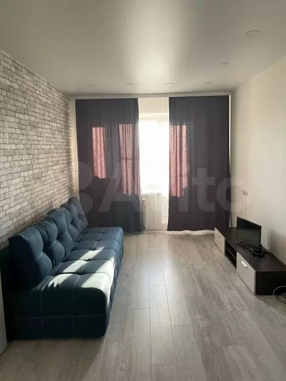1-к. квартира, 41 м, 4/7 эт. - Фото 1