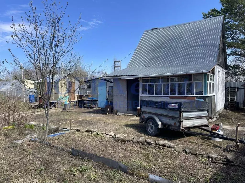 Дом в Ханты-Мансийский АО, Нижневартовск ул. Строителей, 27 (30 м) - Фото 1