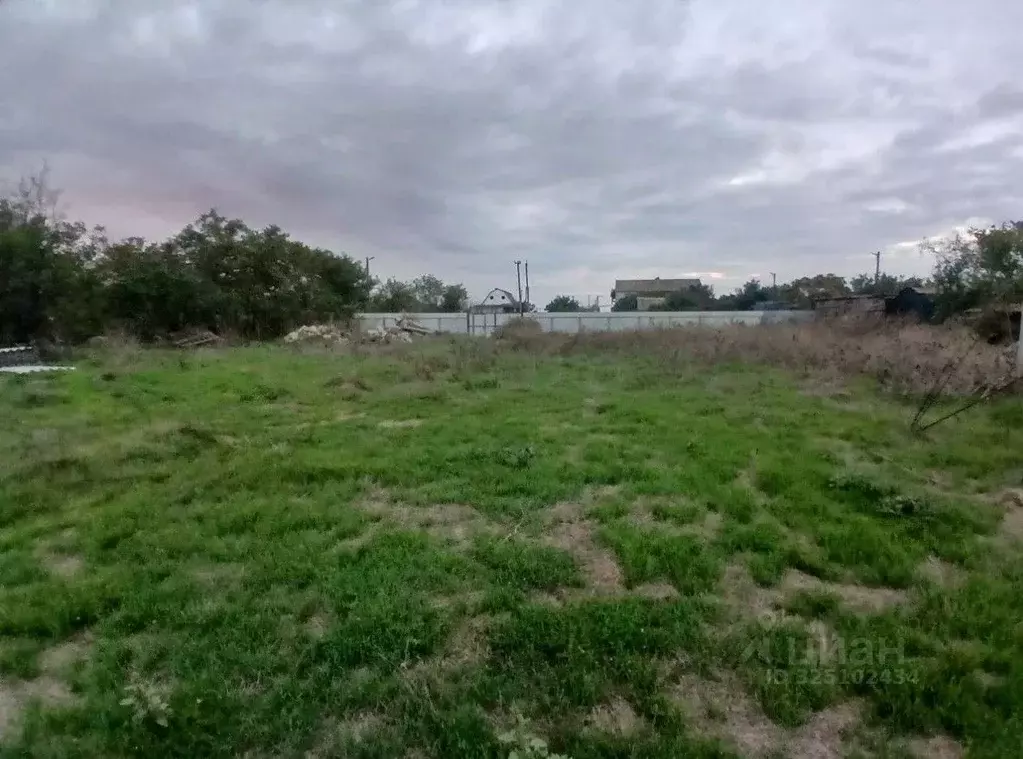 Участок в Крым, Кировский район, с. Владиславовка ул. Пушкина (16.0 ... - Фото 1