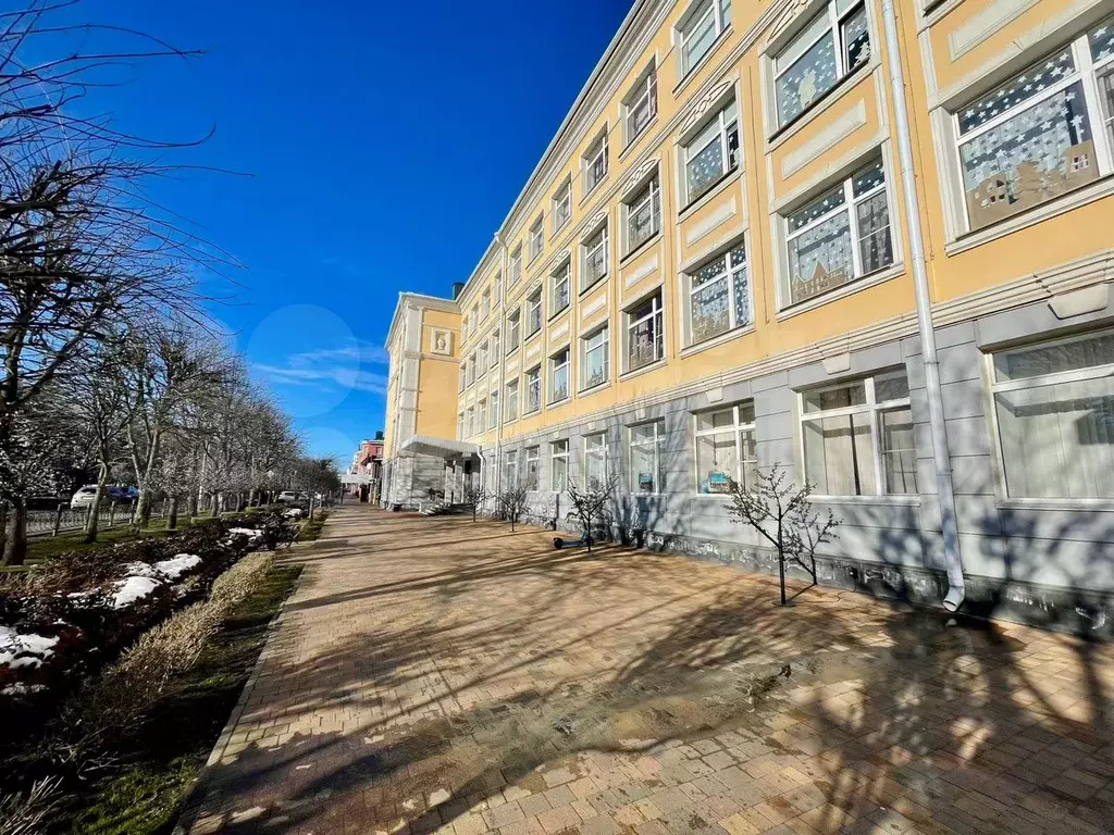 2-к. квартира, 72 м, 2/10 эт. - Фото 1