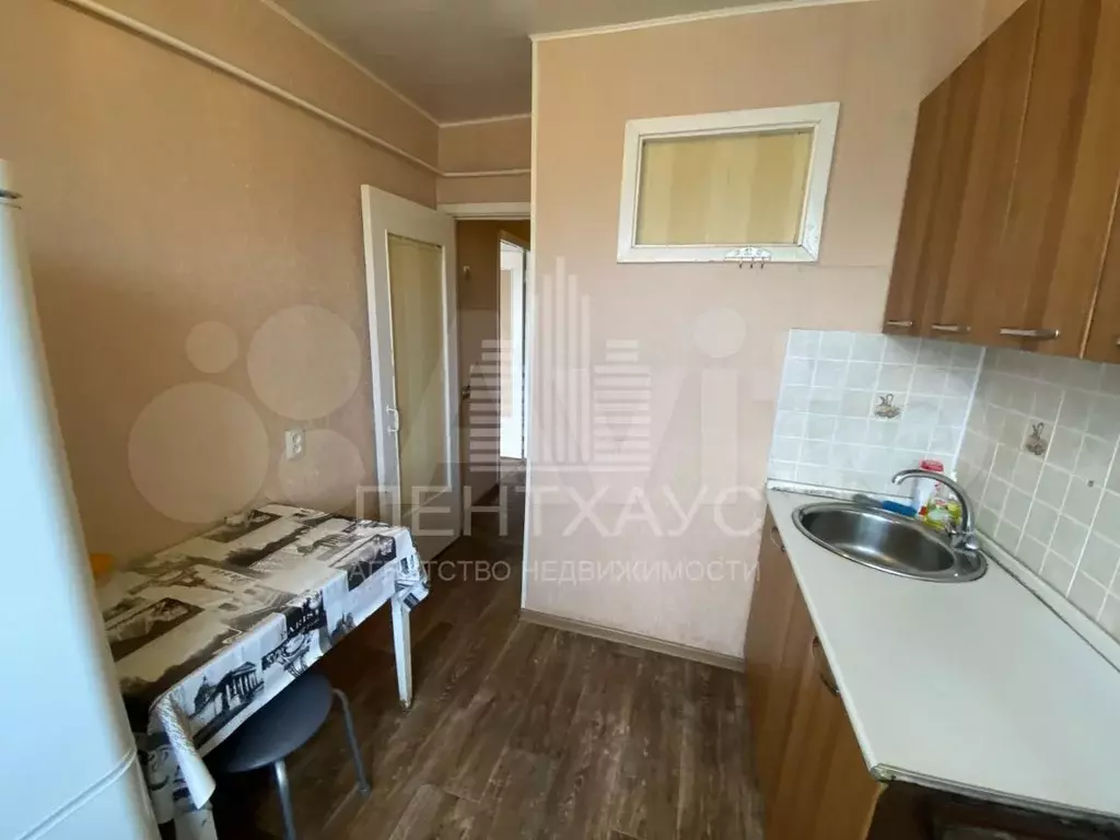 1-к. квартира, 30м, 5/5эт. - Фото 1