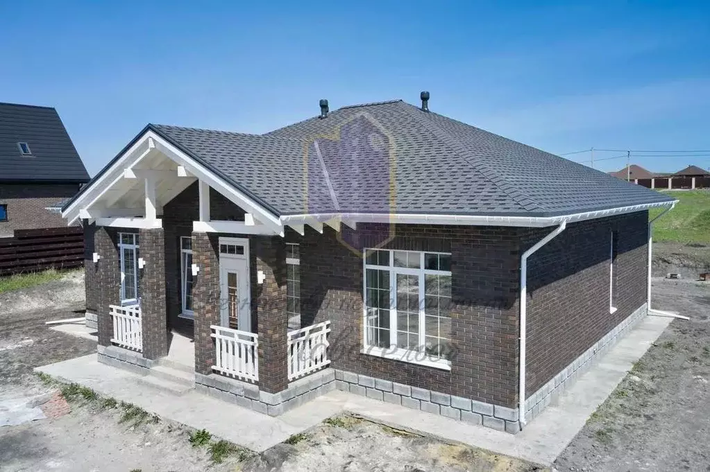 Коттедж в Белгородская область, Старый Оскол ул. Соловьиная (144 м) - Фото 1