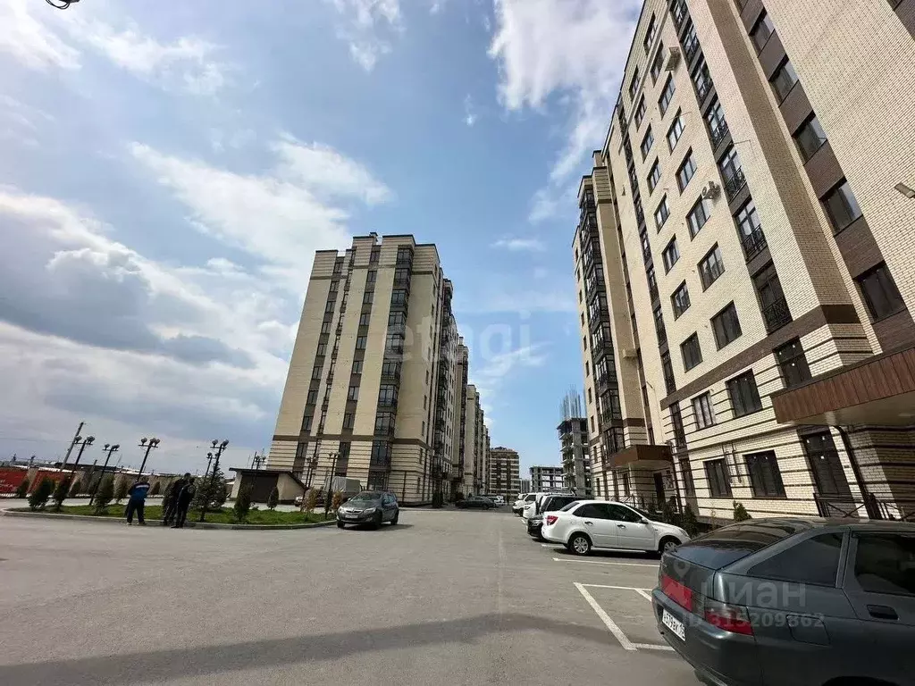 1-к кв. Северная Осетия, Владикавказ ул. Астана Кесаева, 44 (55.0 м) - Фото 0