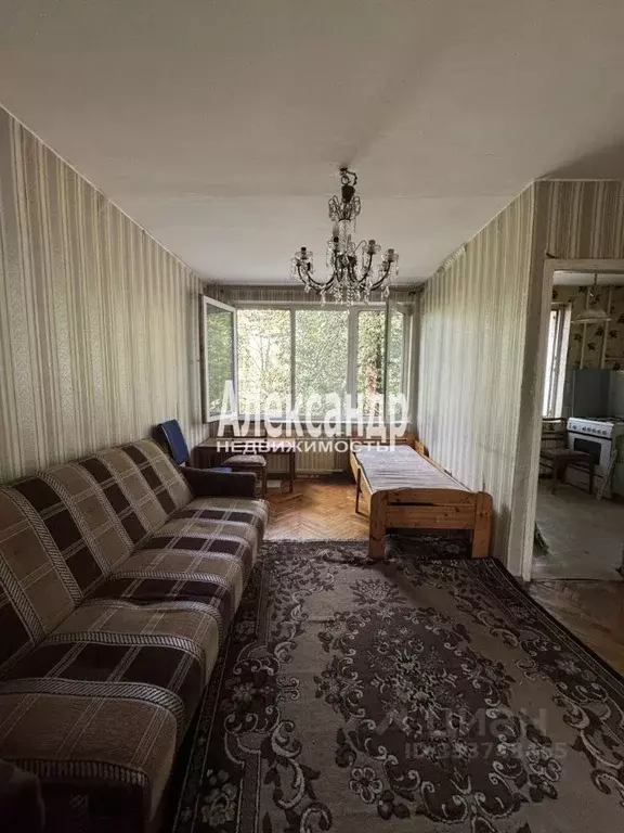 3-к кв. Санкт-Петербург ул. Червонного Казачества, 32 (41.7 м) - Фото 1