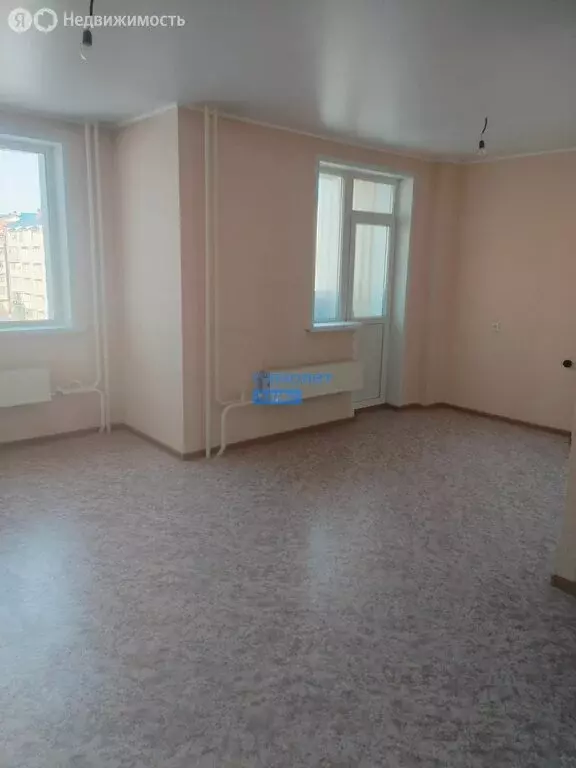 Квартира-студия: Бийск, Ленинградская улица, 36 (30 м) - Фото 0